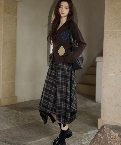 チェック柄アシンメトリーフレアスカート