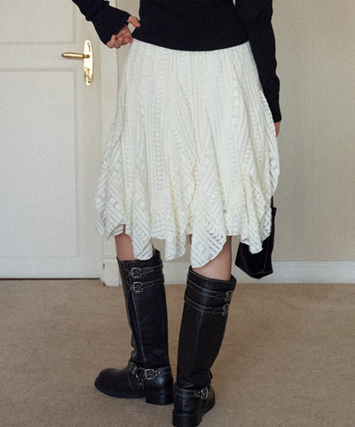 レースイレギュラーヘムスカート