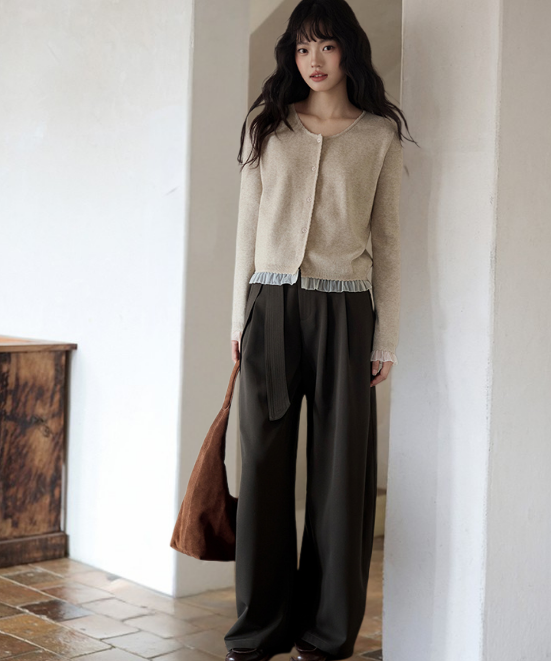 タック入りサイドリボンデザインパンツ