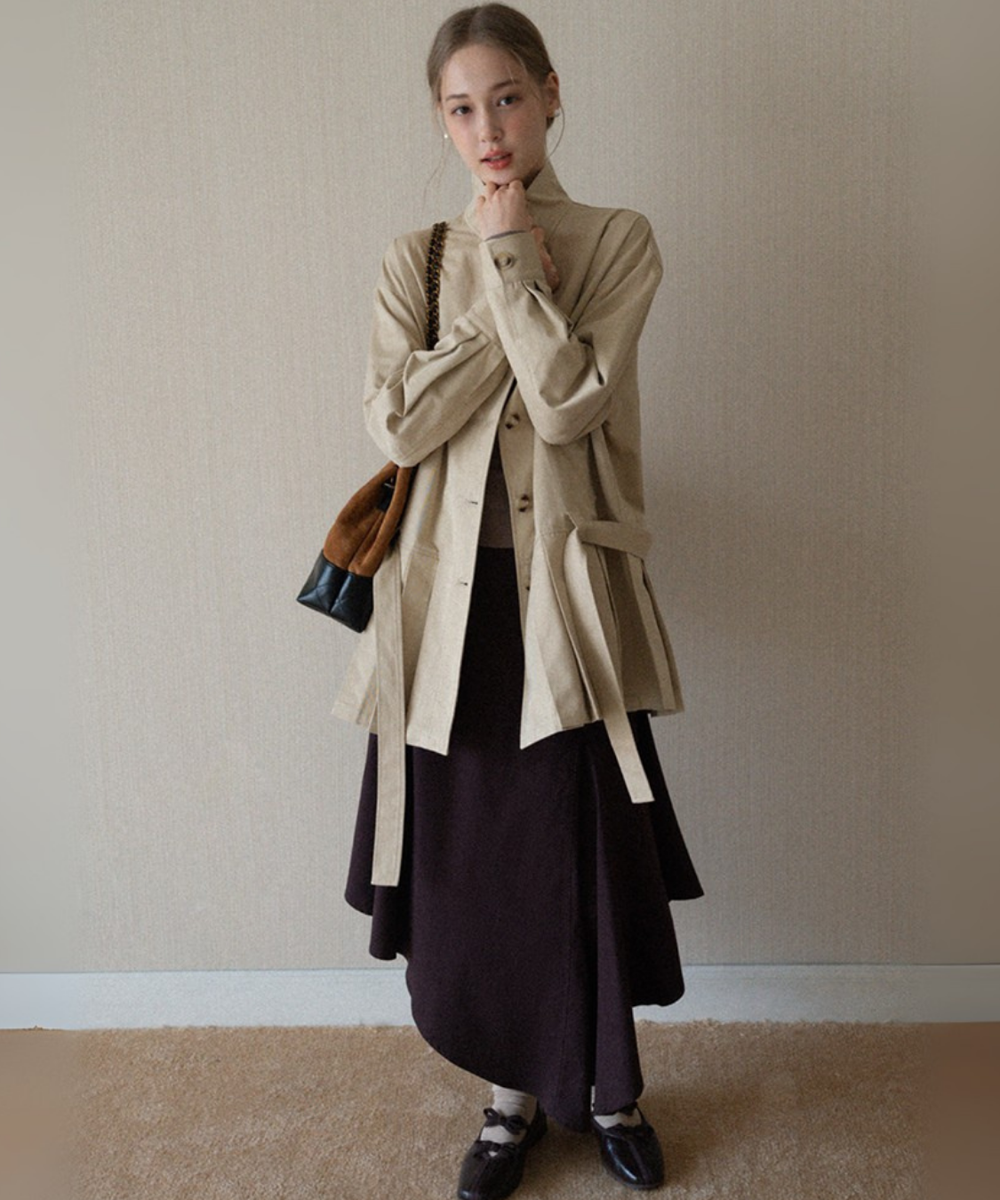 アシンメトリーヘムフレアスカート