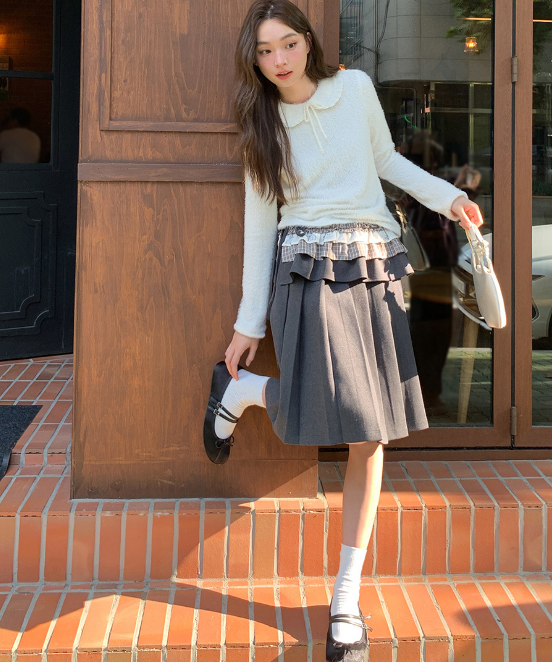 フリル巻き風アクセント付きプリーツスカート