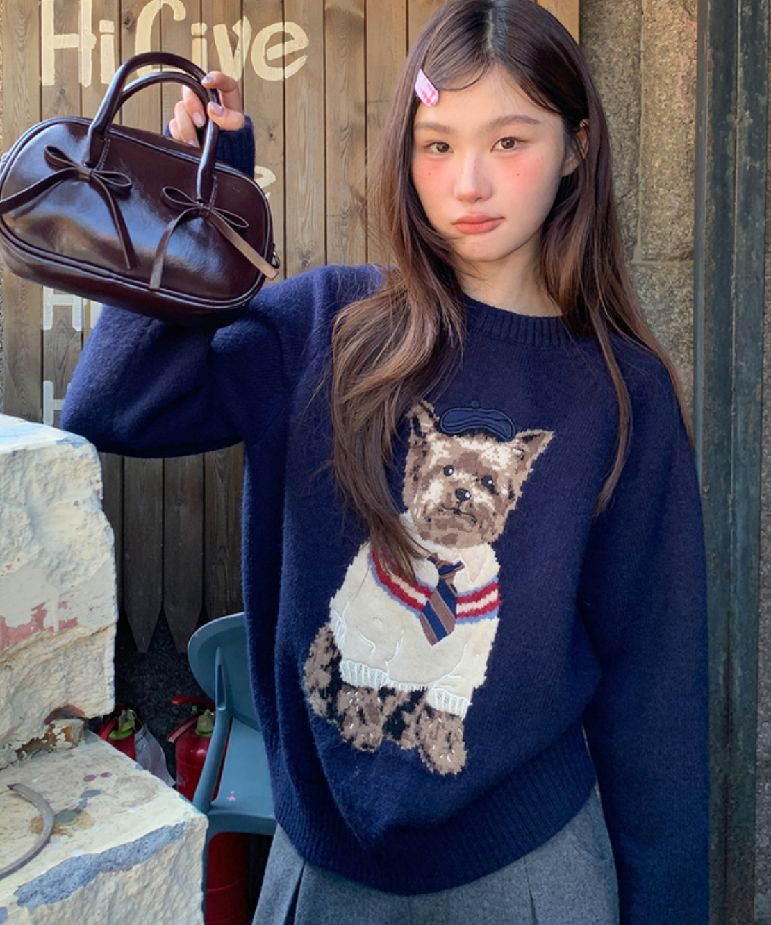 ドッグ柄クルーネックニットセーター
