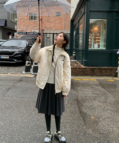 フリル巻き風アクセント付きプリーツスカート