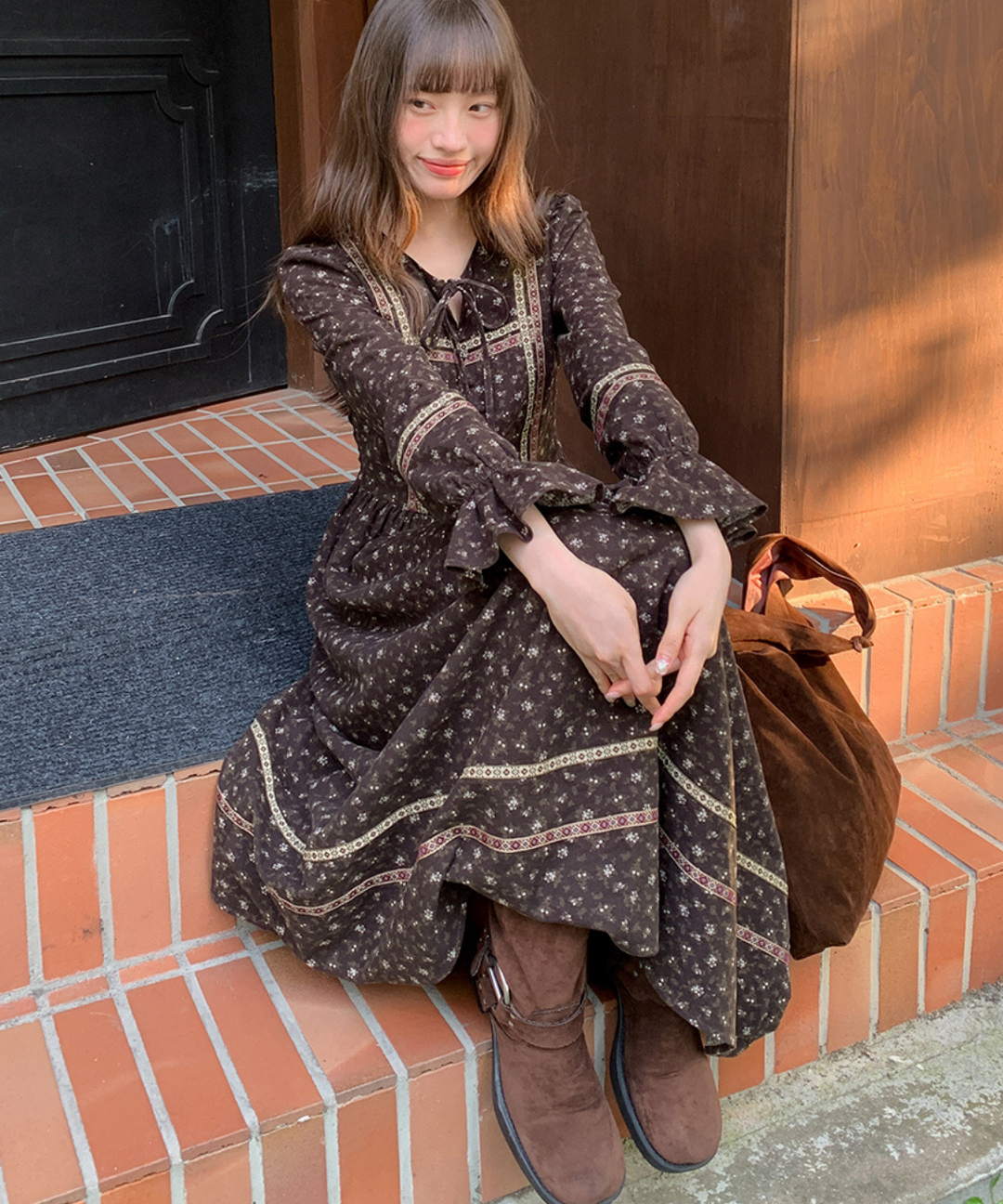 リボン付きラウンドネック民族調ワンピース – jemiremi（ジェミレミ）