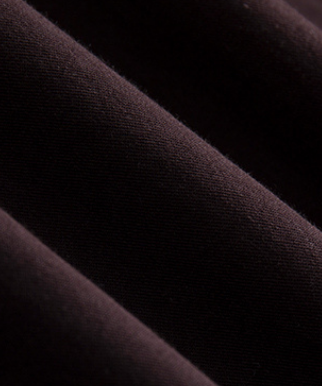 アシンメトリーヘムフレアスカート