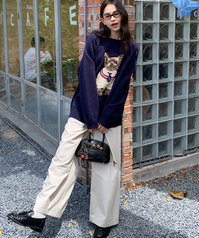 ドッグ柄クルーネックニットセーター