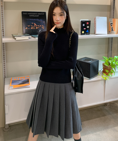 フリル巻き風アクセント付きプリーツスカート