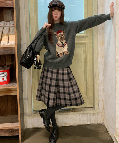 ドッグ柄クルーネックニットセーター