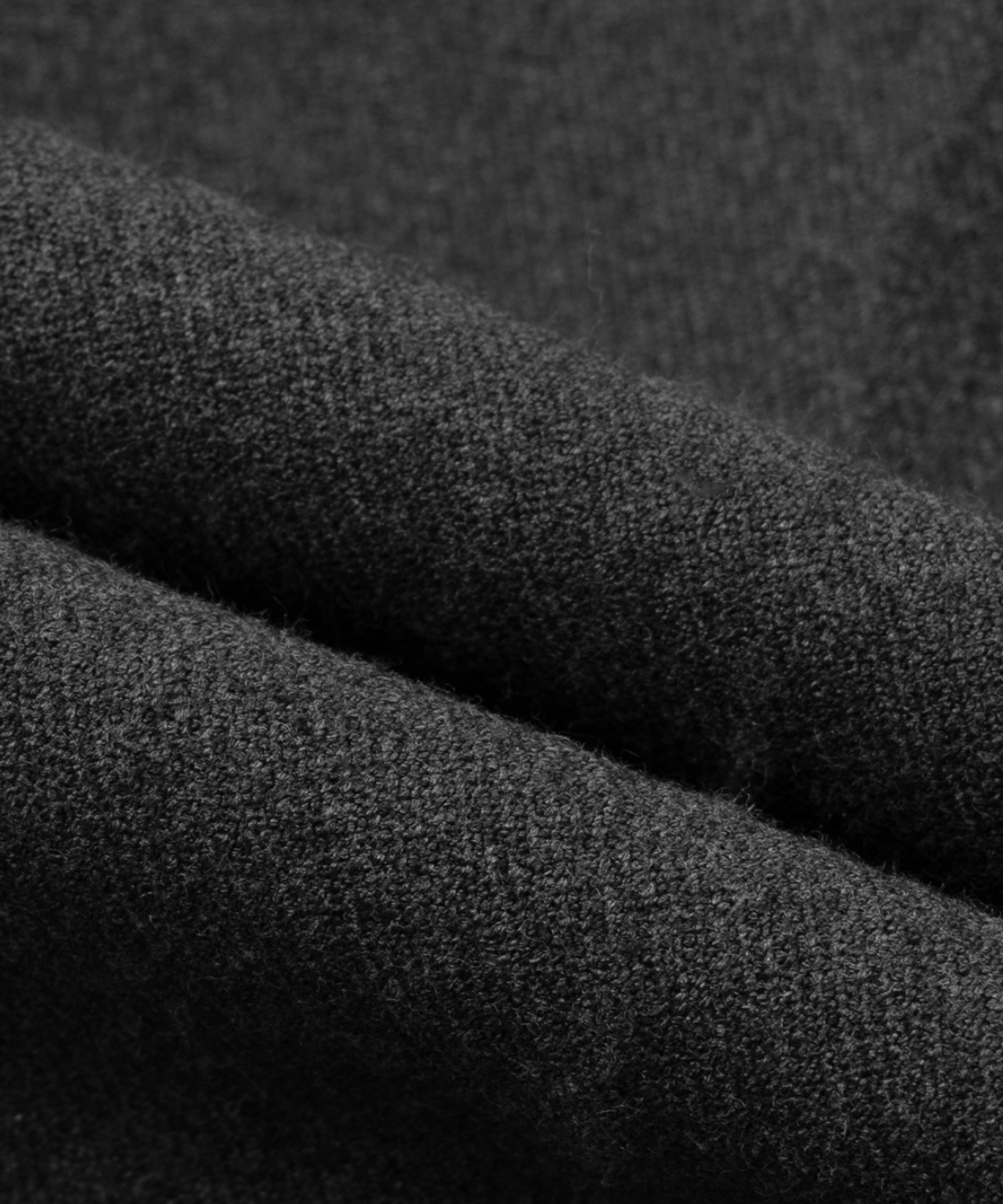 フリル巻き風アクセント付きプリーツスカート