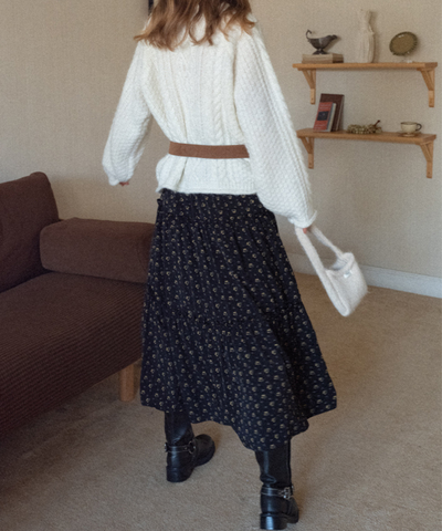 小花柄フレアティアードスカート