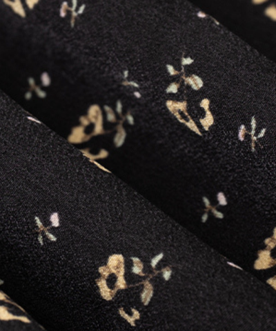 小花柄フレアティアードスカート