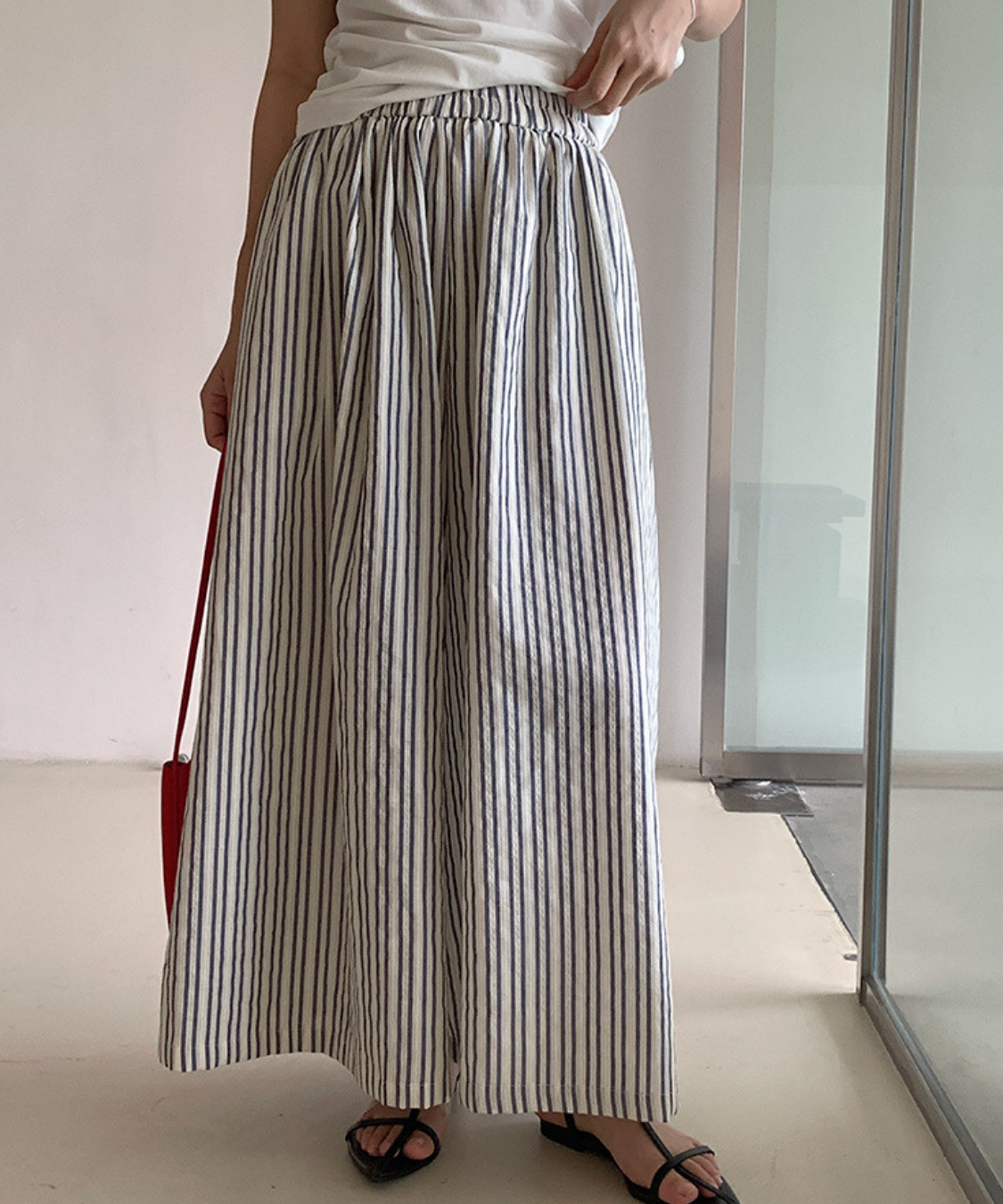 ストライプワイドシルエットパンツ