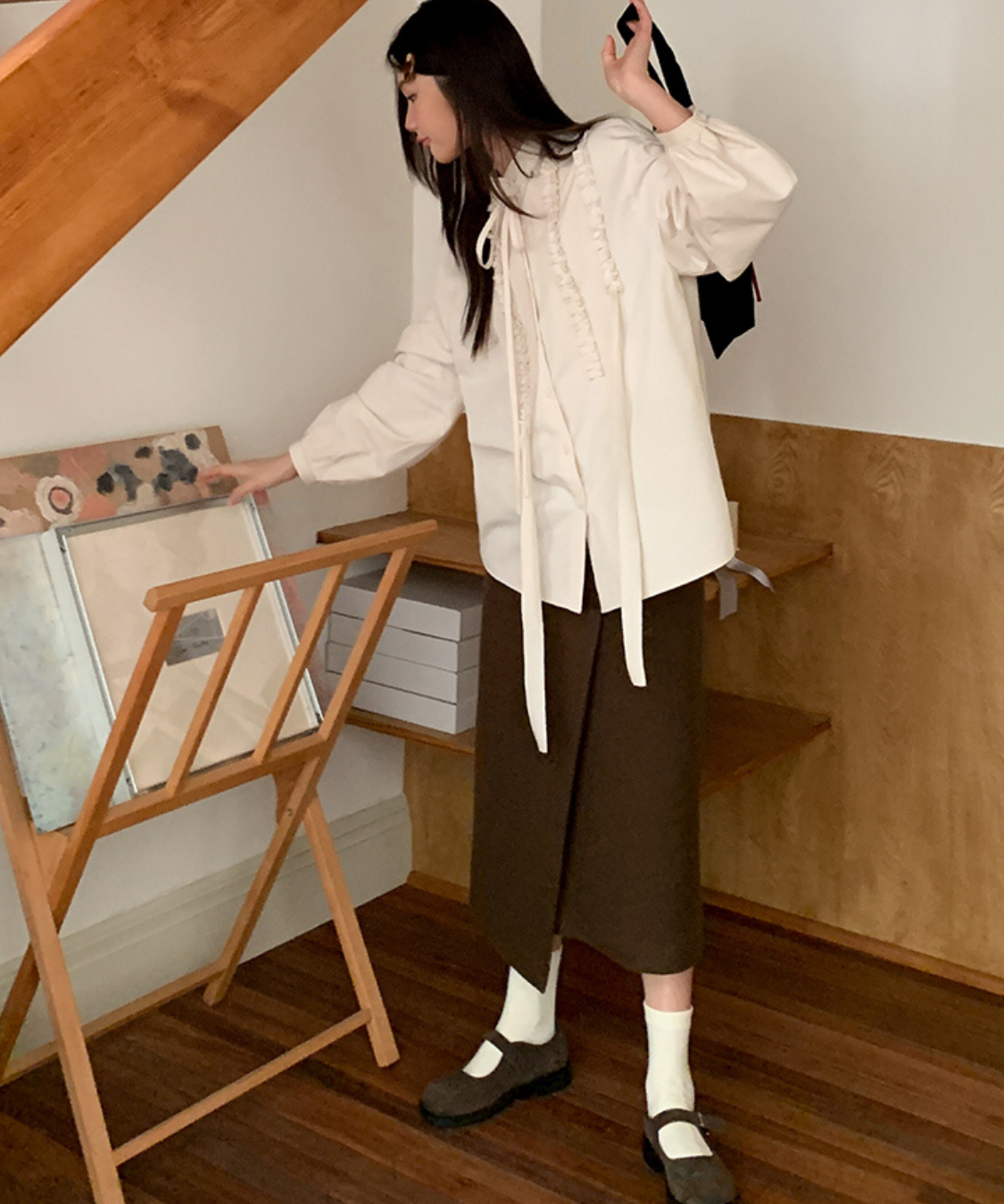 トグルボタン付きアシメラップ風スカート