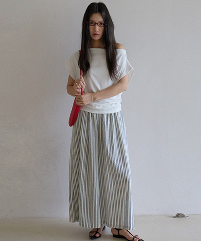 ストライプワイドシルエットパンツ