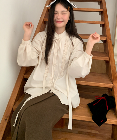 トグルボタン付きアシメラップ風スカート