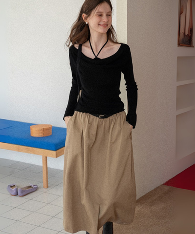 ベルトポーチ付きギャザーロングスカート