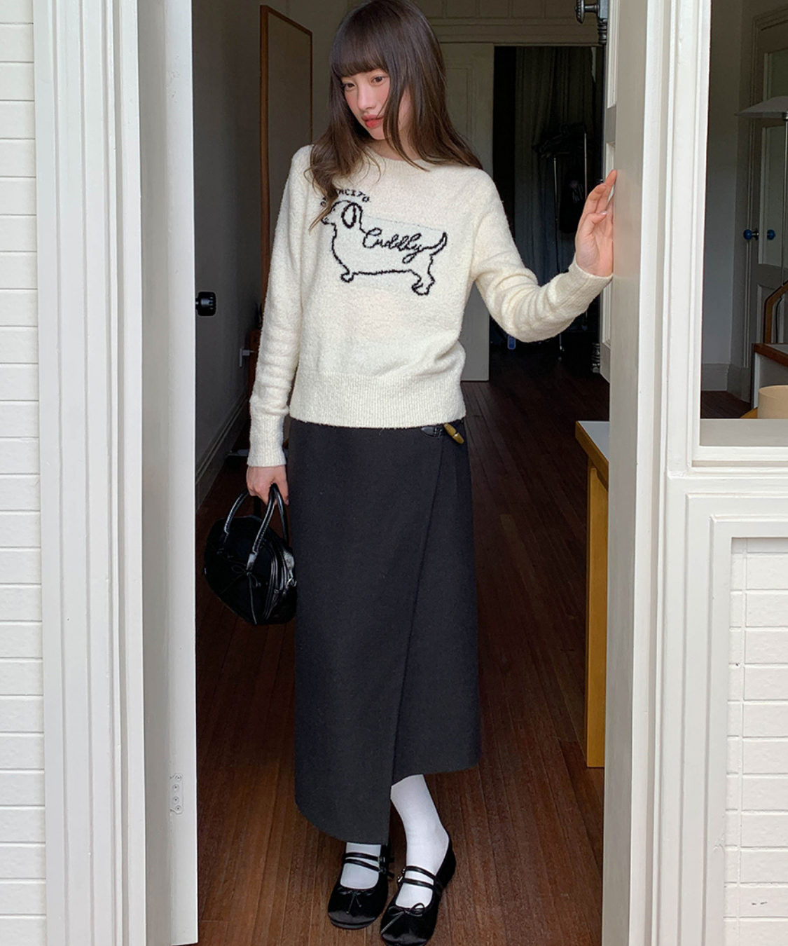 トグルボタン付きアシメラップ風スカート