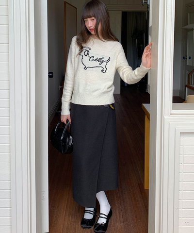 トグルボタン付きアシメラップ風スカート