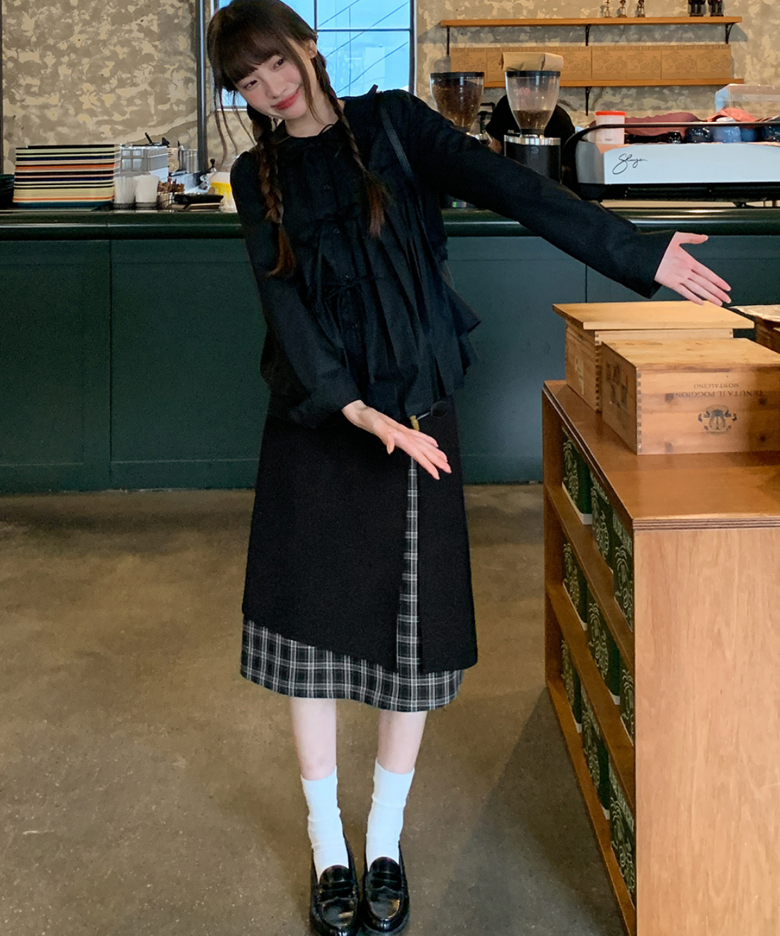 ダッフルボタン付きレイヤード風チェックスカート