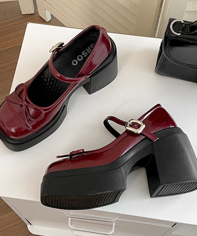 ストラップ付きリボンチャンキーシューズ