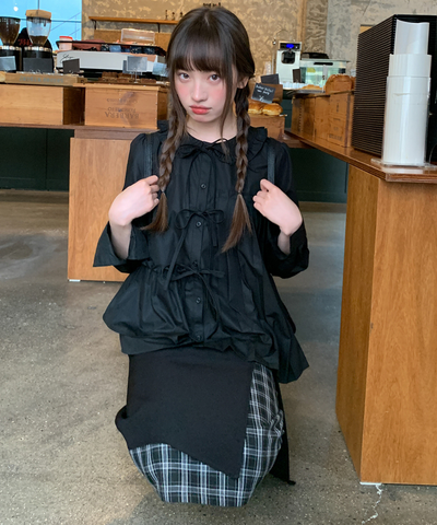 ダッフルボタン付きレイヤード風チェックスカート