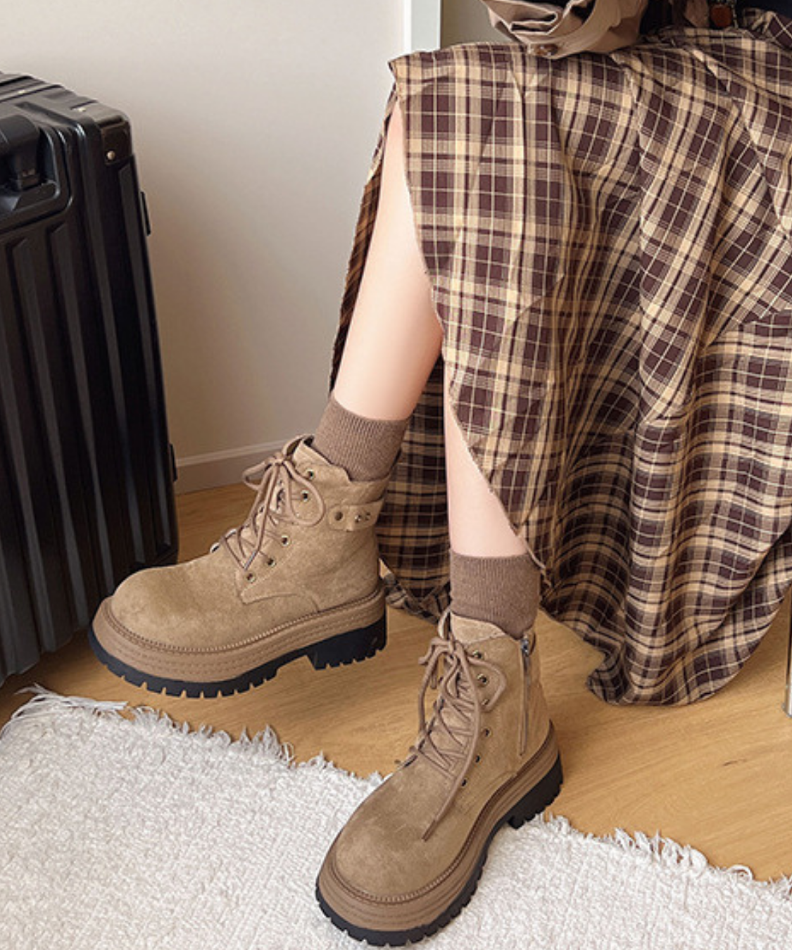 スエード調レースアップワークブーツ