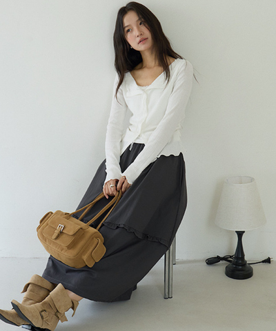 フリルポイントロングスカート