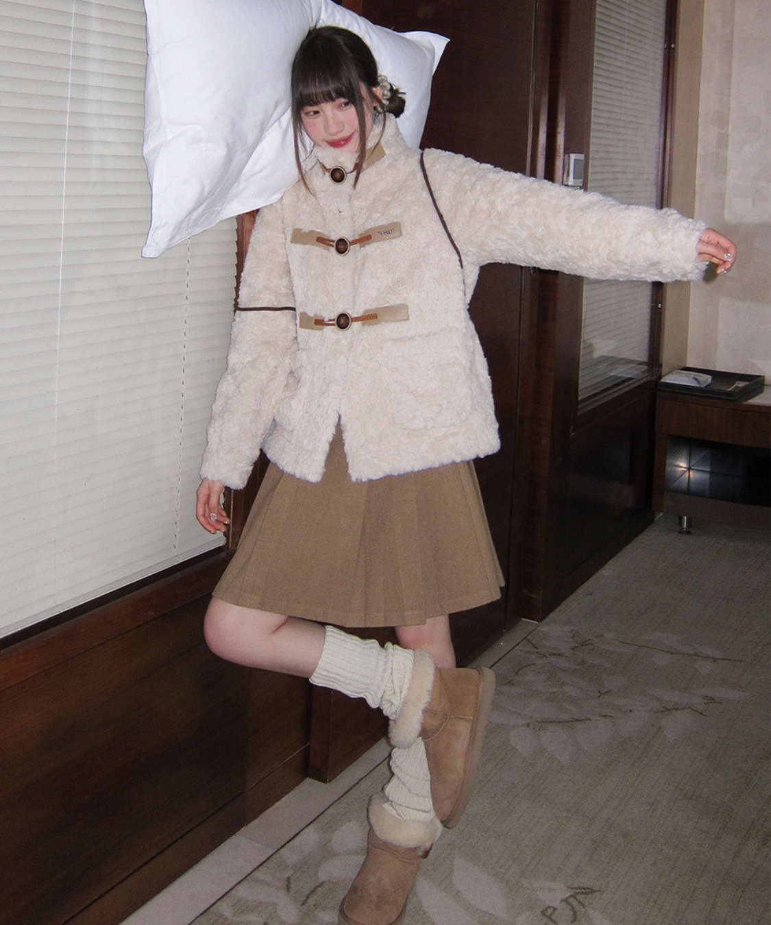 スタンドネックトグルボアジャケット