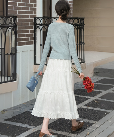 花柄刺繍ティアードフリルロングスカート