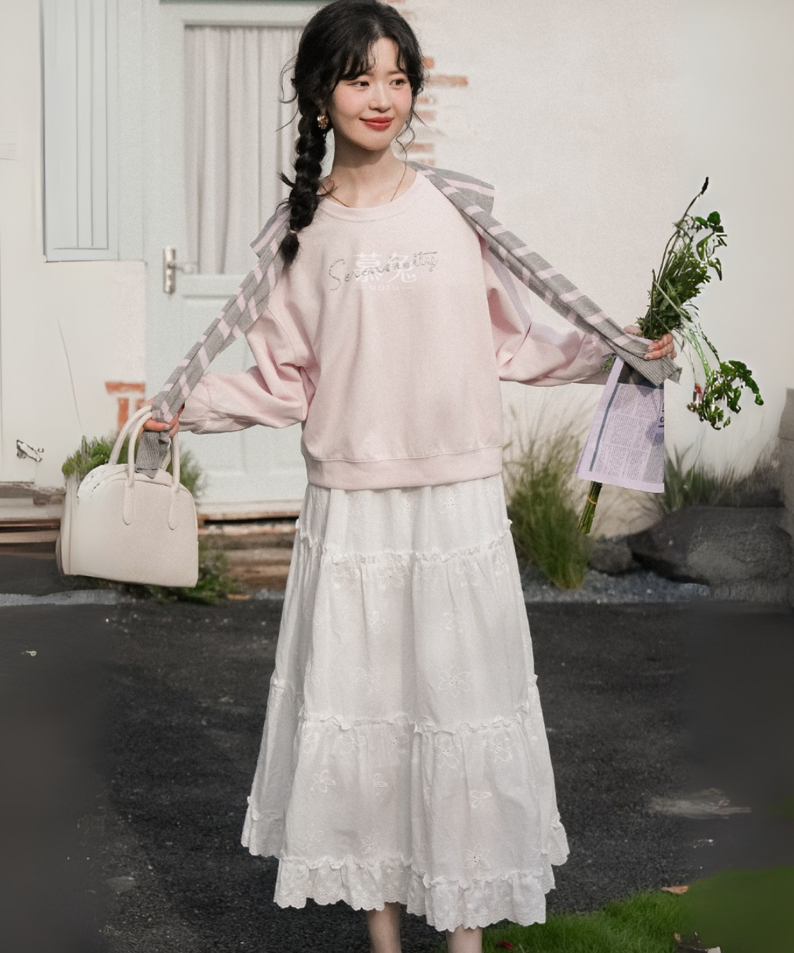 花柄刺繍ティアードフリルロングスカート