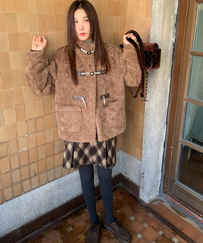 スタンドネックトグルボアジャケット