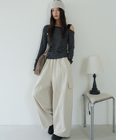 リラックスカーゴワイドパンツ