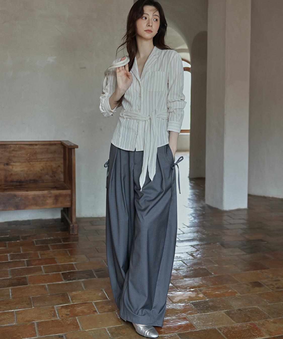 サイドリボンタックワイドパンツ