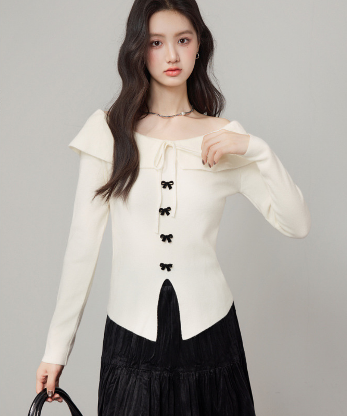 オフショルダーリボントップス＋ティアードスカート 2点セット