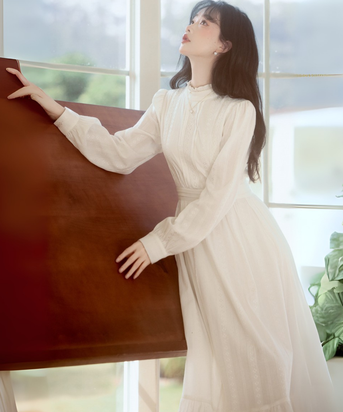 フリルハイネックピンタックレースワンピース