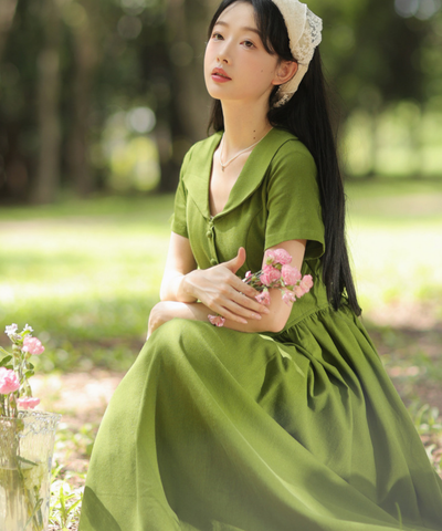 フロントボタン付きクスエアカラーワンピース