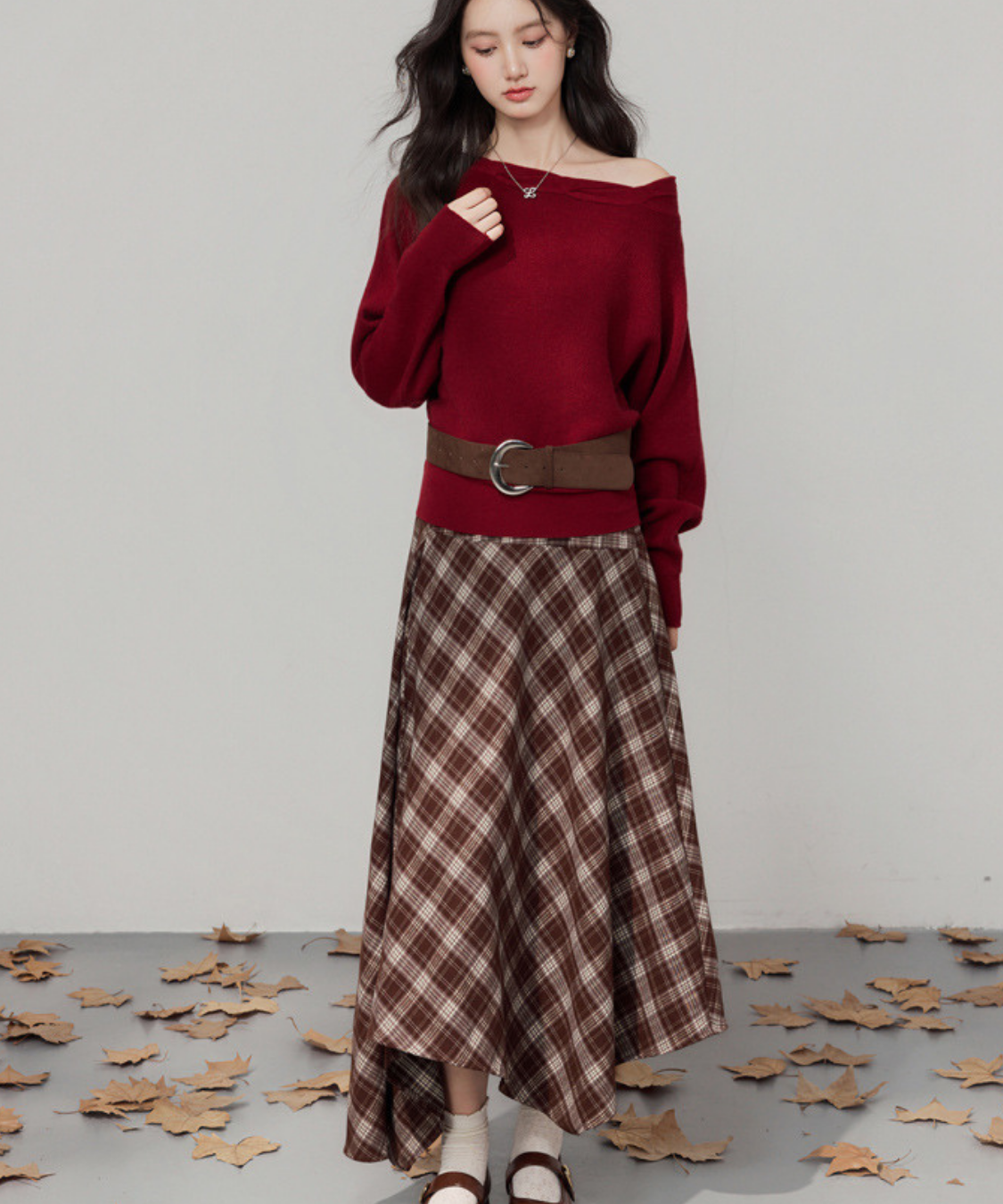 オフショルダーニット＋チェックアシンメトリースカート 2点セット