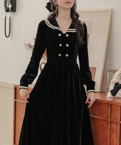 ベロアセーラーカラーダブルボタンワンピース