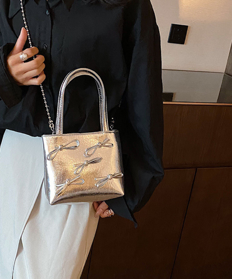 ボールチェーンシルバーリボンバッグ – jemiremi（ジェミレミ）