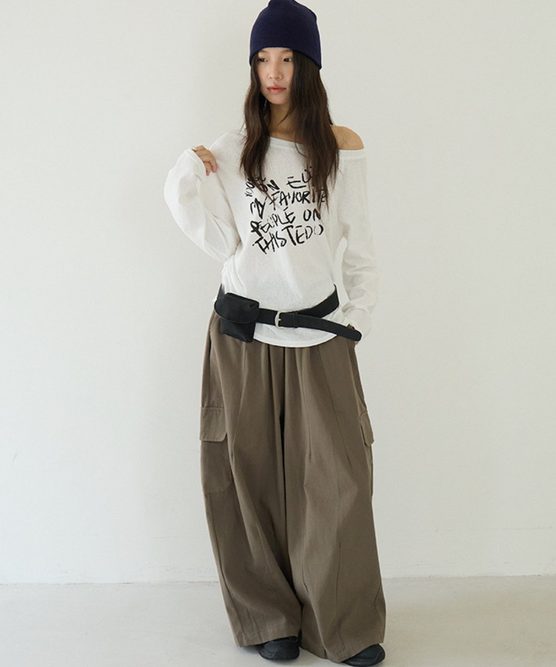 リラックスカーゴワイドパンツ