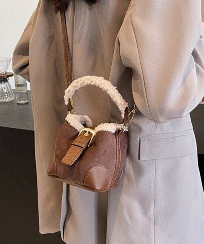 ボアハンドル2wayスエードバケットバッグ