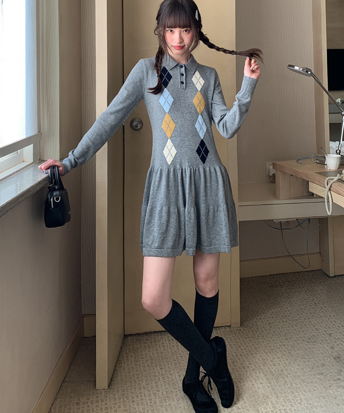 イチゴの穴あきニットワンピース　見本 20250126 ☺︎ ふわふわニット🧶 ㅤ @manaodays さんコラボの