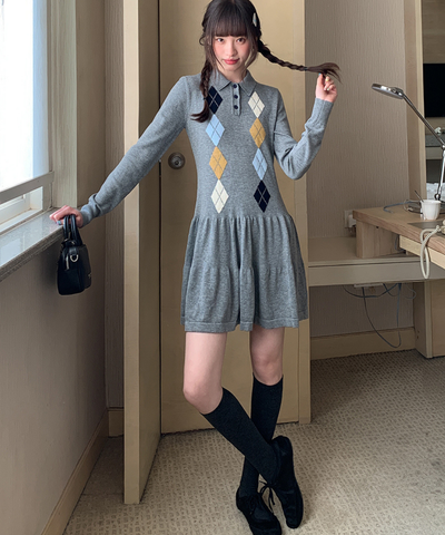ポロ襟アーガイル柄ニットワンピース
