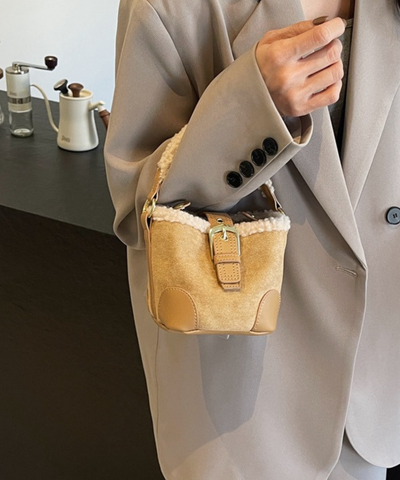 ボアハンドル2wayスエードバケットバッグ