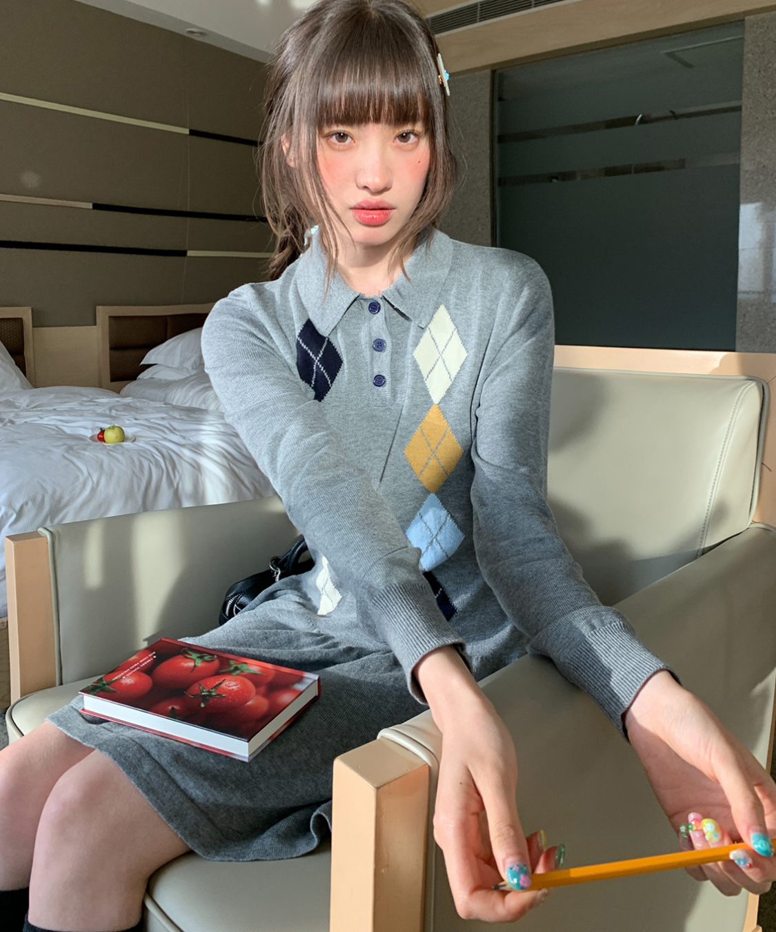 ポロ襟アーガイル柄ニットワンピース