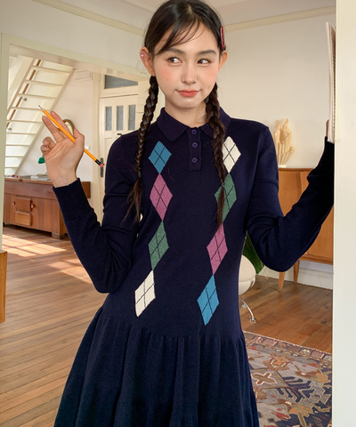 ポロ襟アーガイル柄ニットワンピース