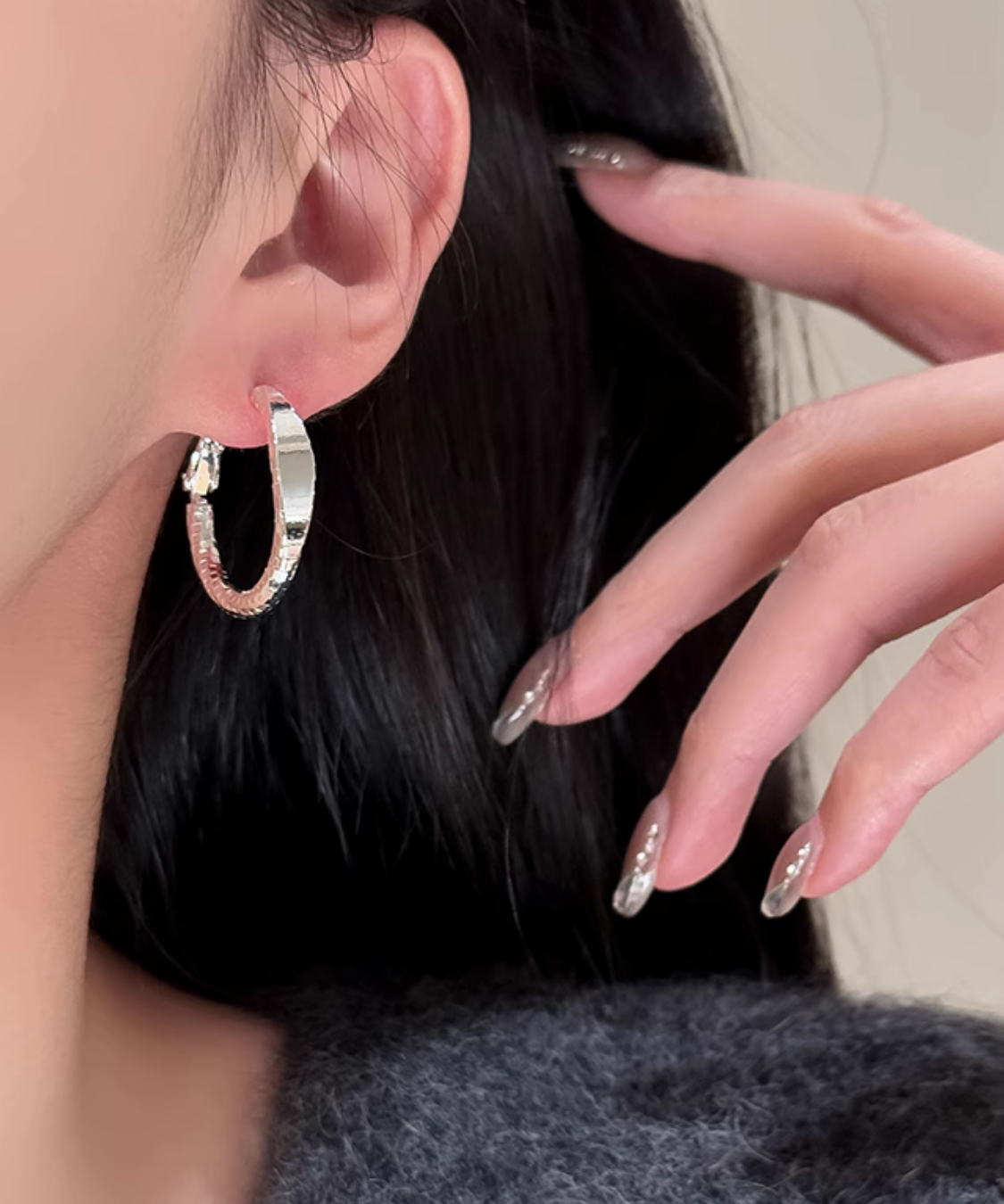 メタリックカットフープピアス
