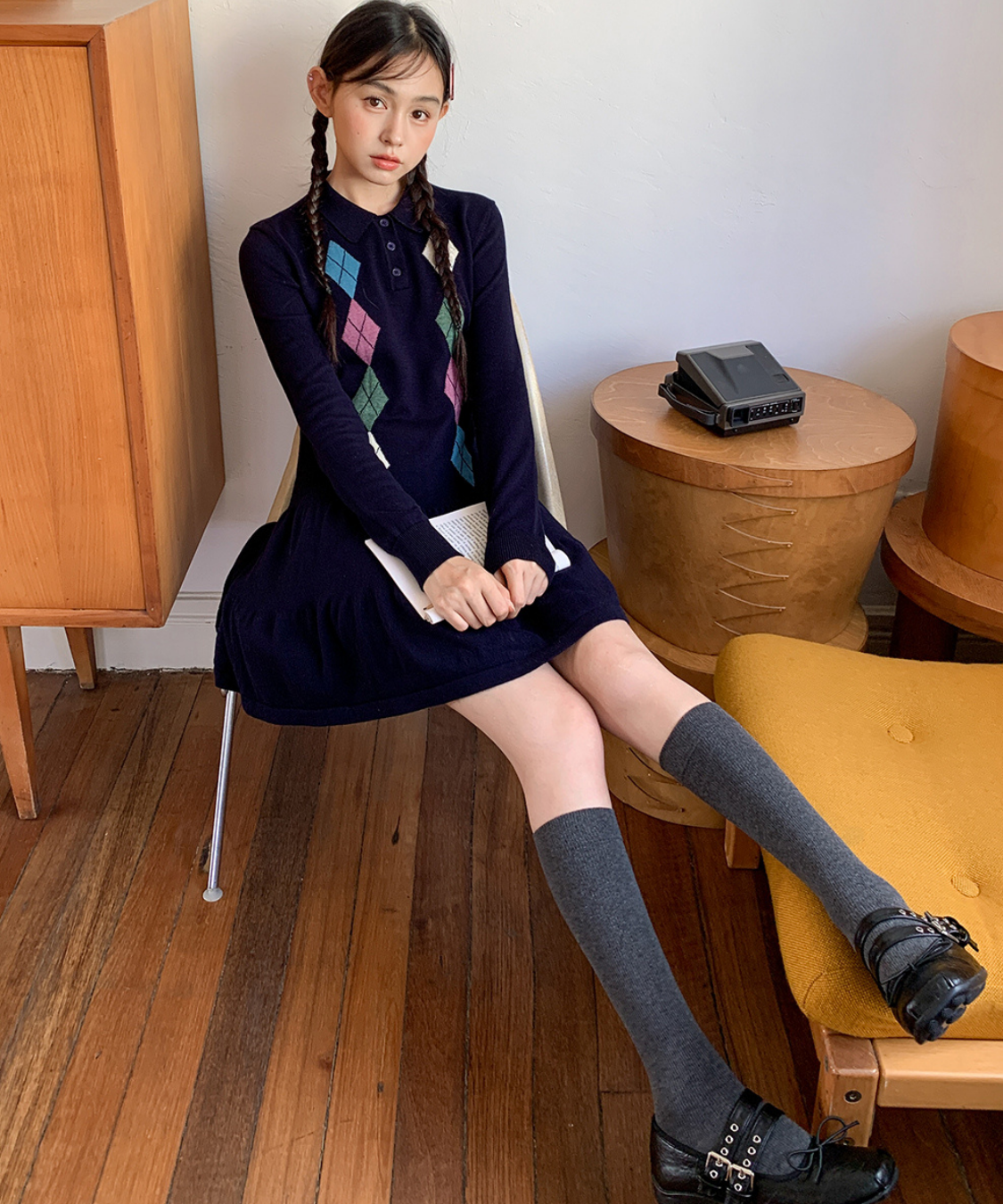 ポロ襟アーガイル柄ニットワンピース