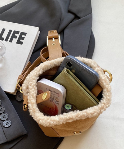 ボアハンドル2wayスエードバケットバッグ