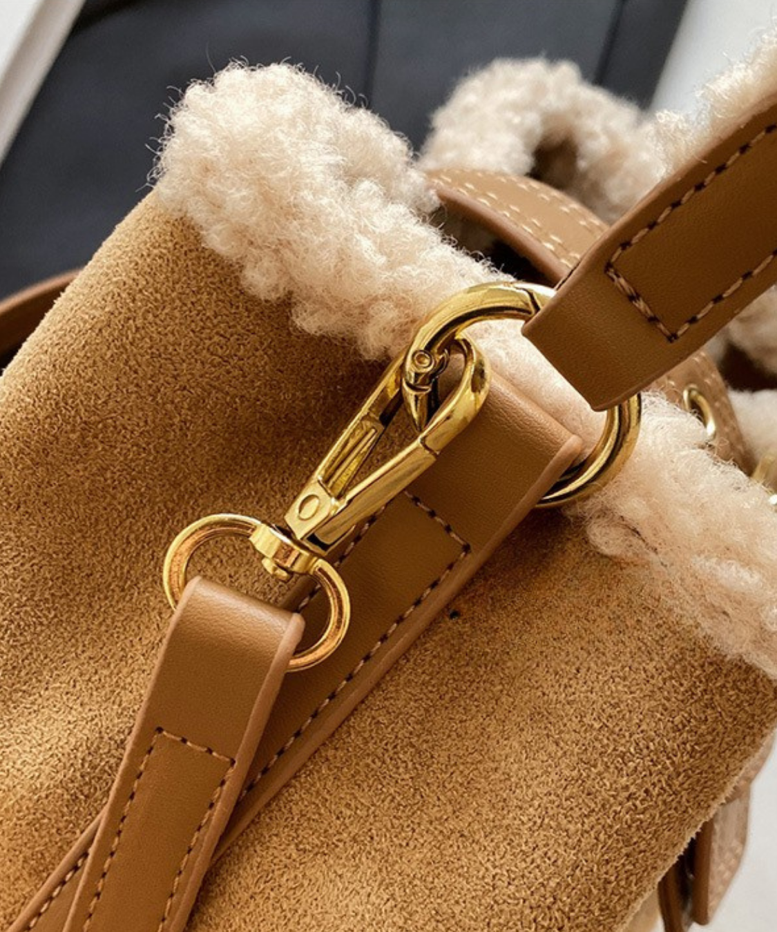 ボアハンドル2wayスエードバケットバッグ